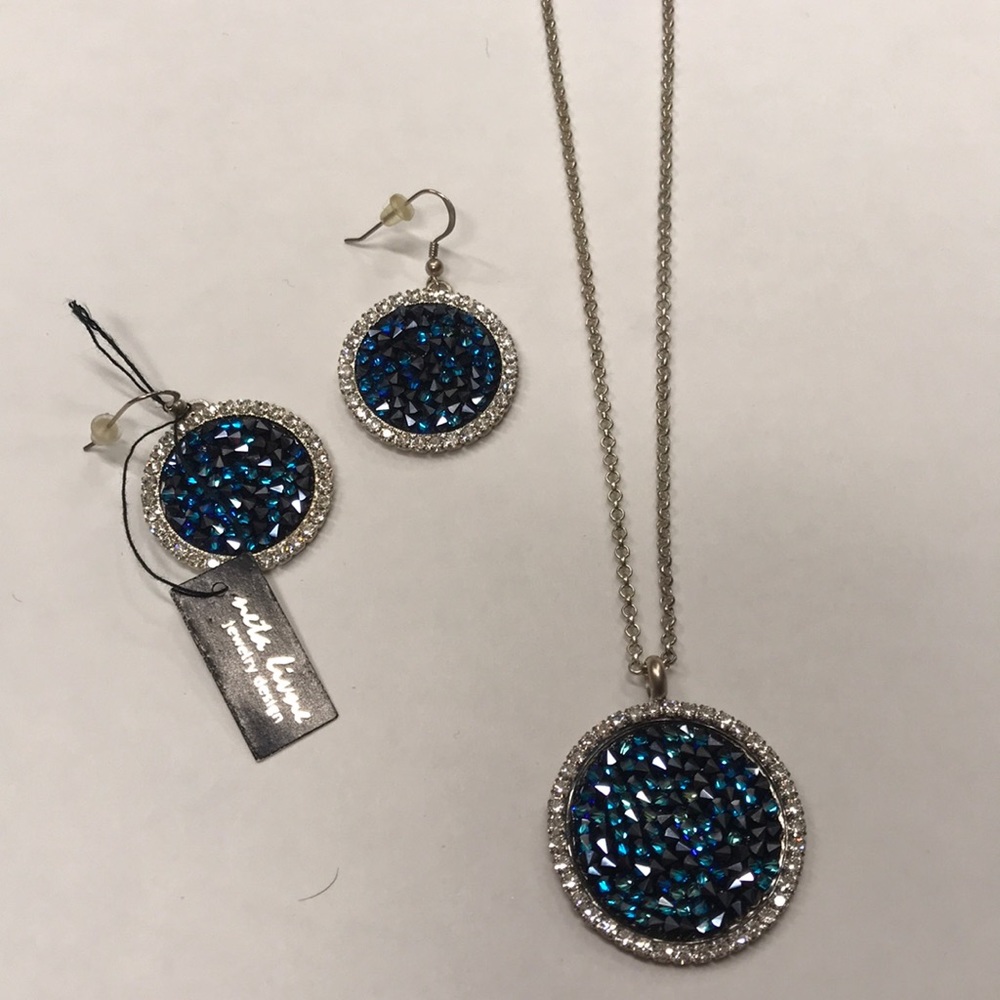 NWT Pendant and Earrings